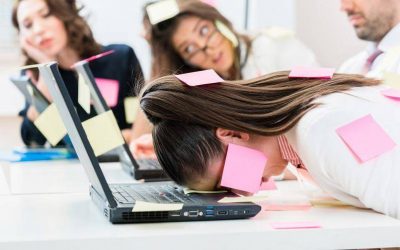 Cómo evitar el estrés laboral y trabajar de manera saludable